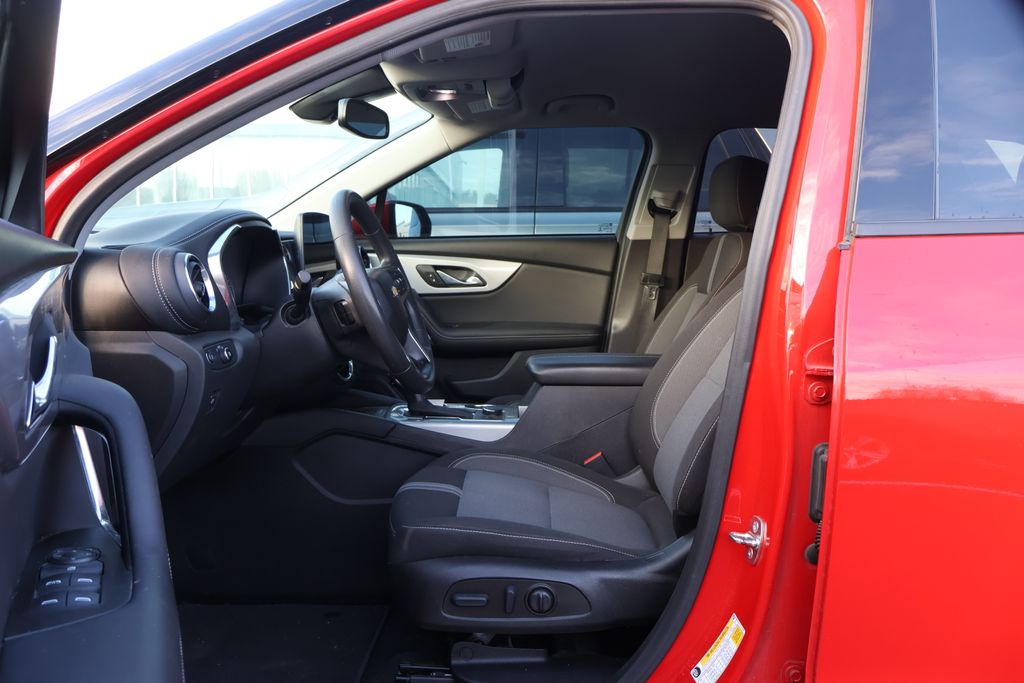 Thumbnail: 2023 Chevrolet Blazer - 12