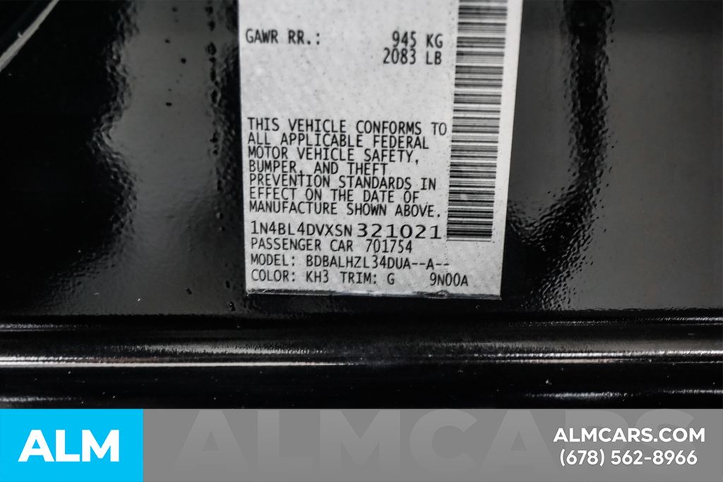 Used 2025 Black Nissan 2.5 SV image 57