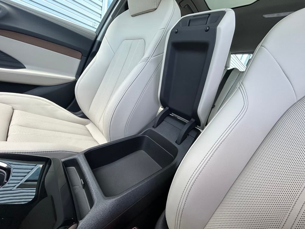 New 2025 Black Audi 2.0T Prestige image 34