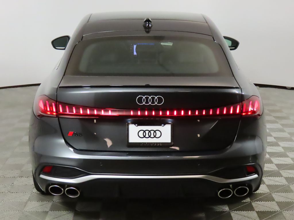 Thumbnail: 2025 Audi S5 - 4