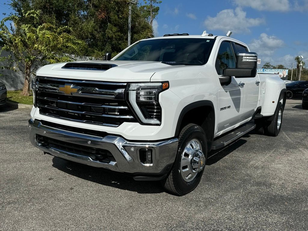 2024 Chevrolet Silverado 3500HD LTZ 4