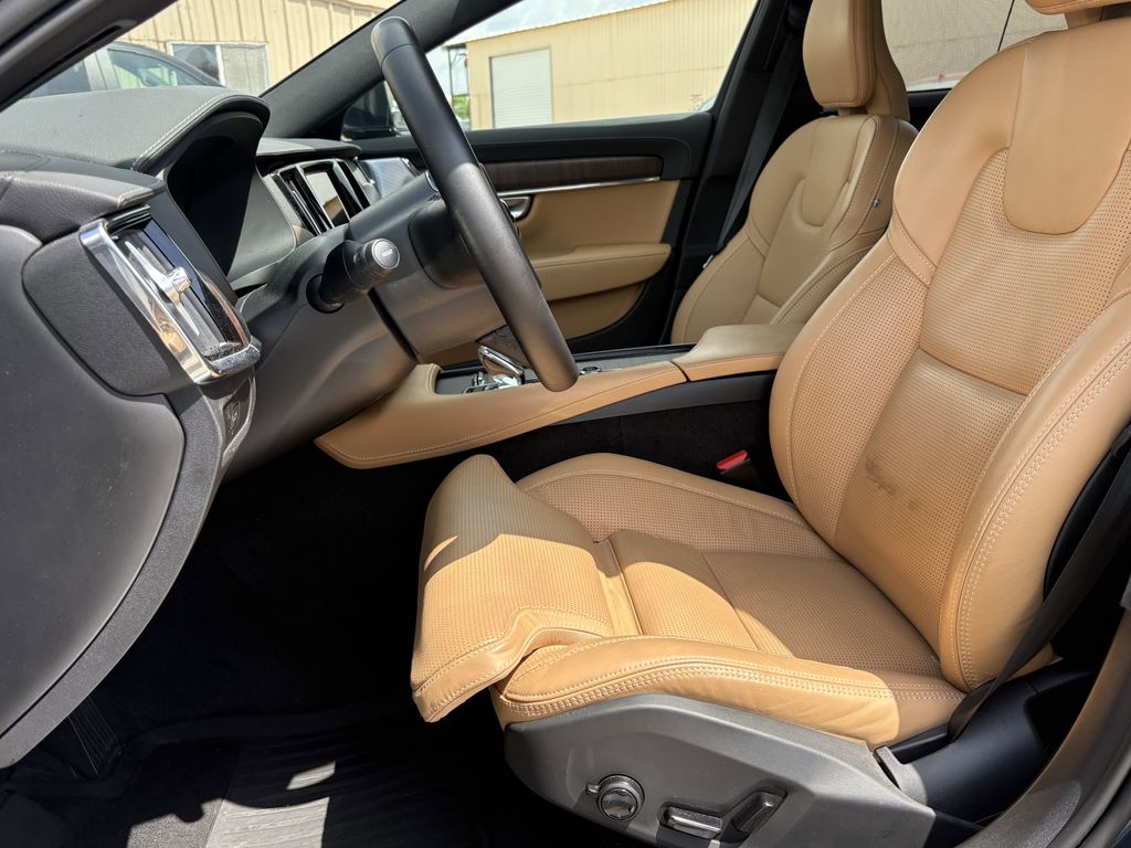 Used 2023 Denim Blue Metallic Volvo Ultimate image 12