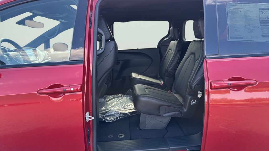 2026 Chrysler Pacifica