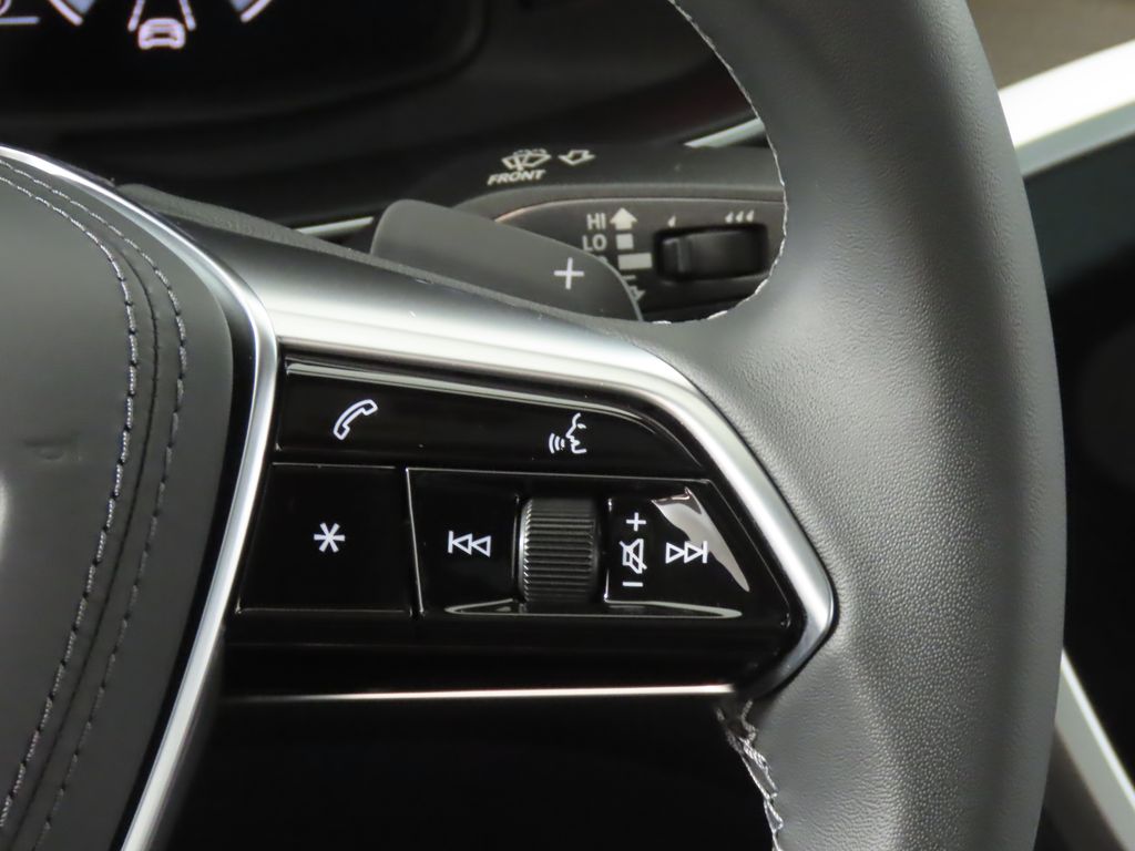 Thumbnail: 2025 Audi A6 - 18