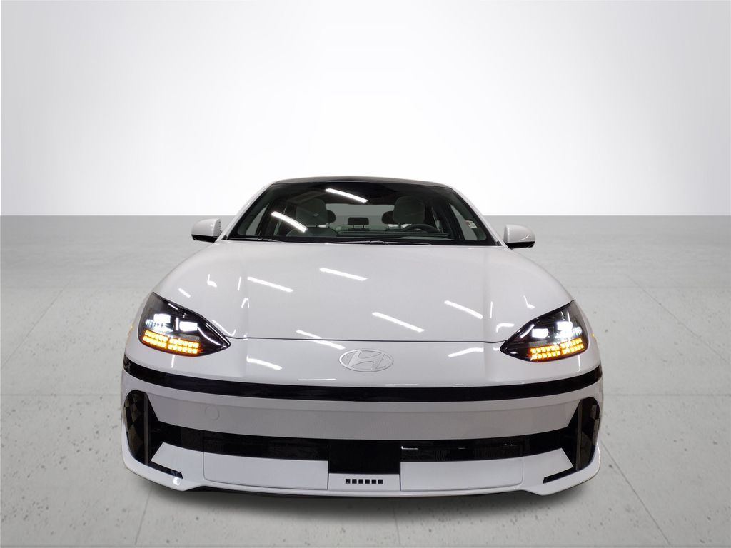 2025 Hyundai IONIQ 6 Limited