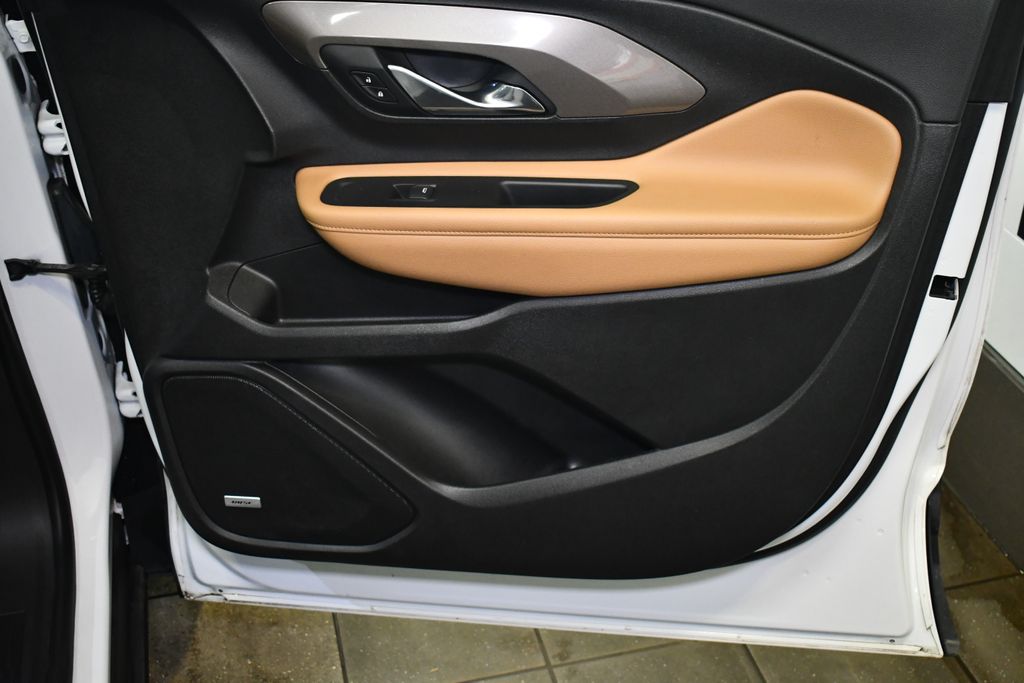 Thumbnail: 2021 GMC Terrain - 31