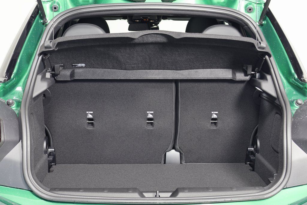 Thumbnail: 2026 MINI Cooper - 8