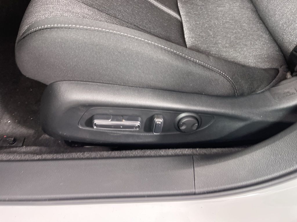2025 Honda Accord Sport 22