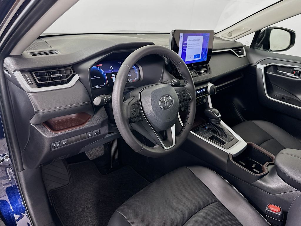 Thumbnail: 2024 Toyota RAV4 - 9