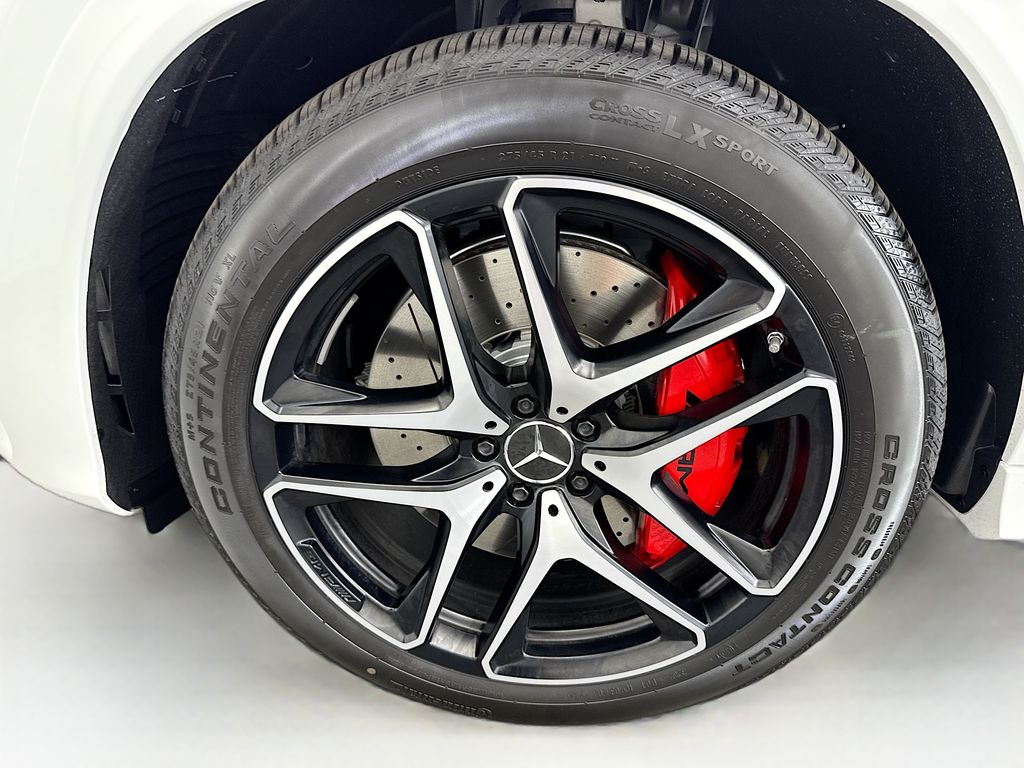 Thumbnail: 2026 Mercedes-Benz GLE - 30