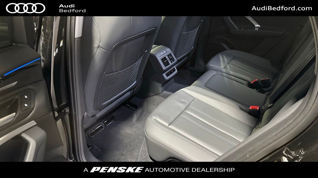 Thumbnail: 2025 Audi Q5 - 19