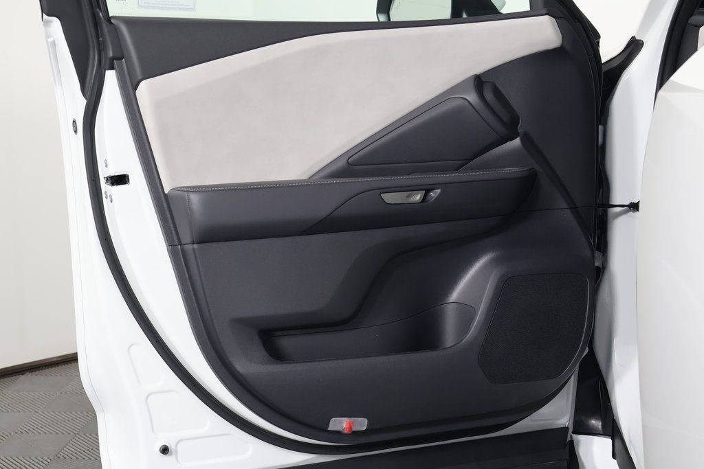 Thumbnail: 2026 Lexus TX - 8