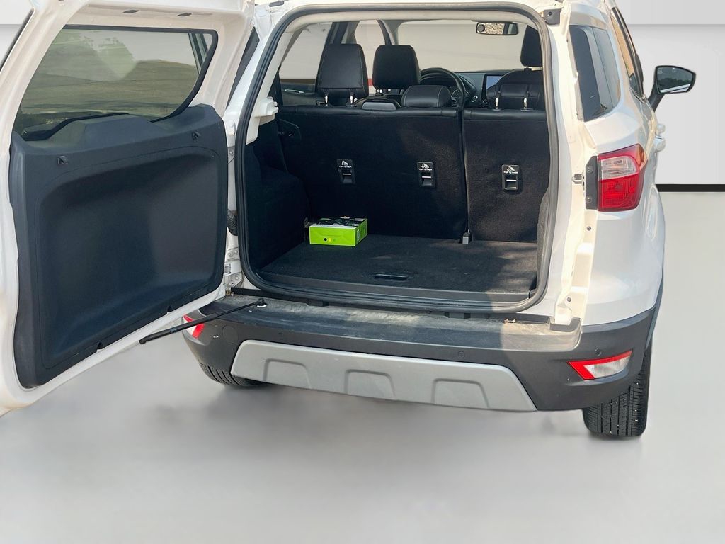 Used 2021 White Ford Titanium image 26