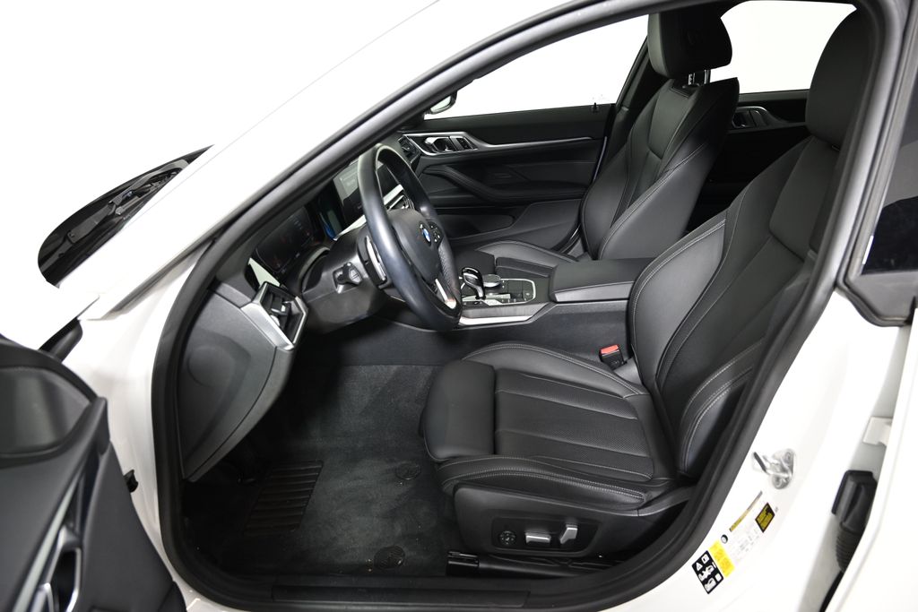 Thumbnail: 2023 BMW 4 Series - 14