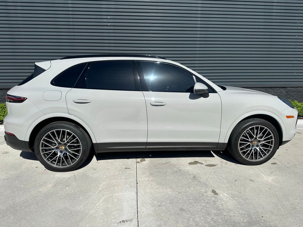 2021 Porsche Cayenne  4