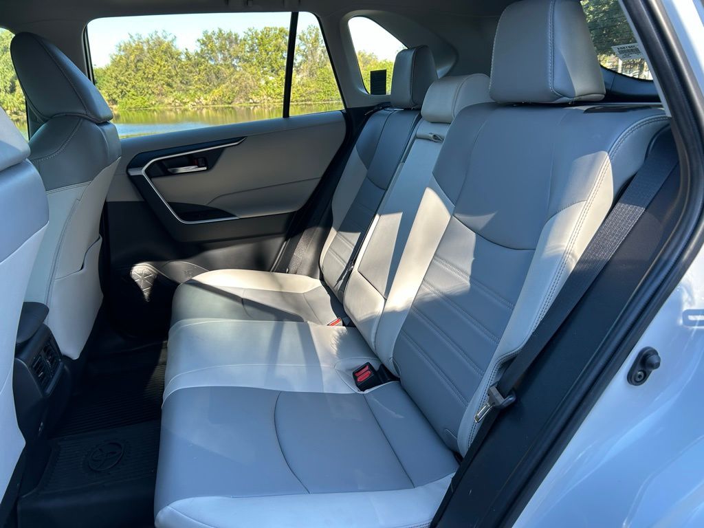 Thumbnail: 2024 Toyota RAV4 - 13