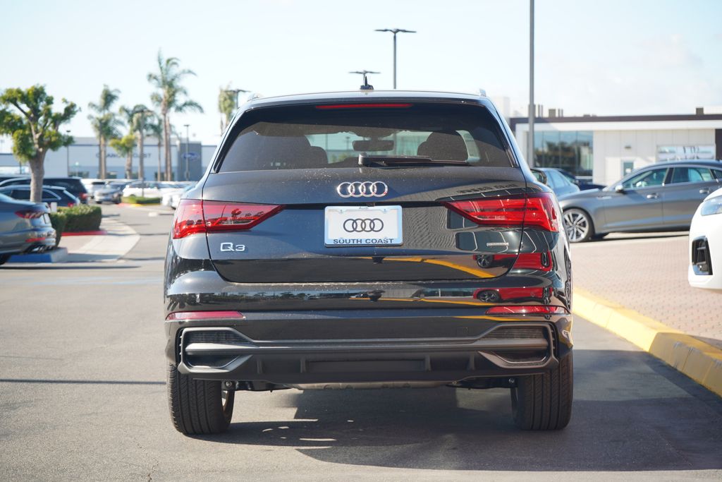 2024 Audi Q3  4