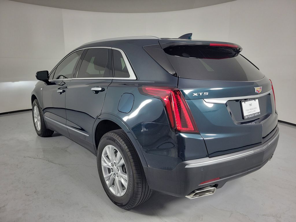 2024 Cadillac XT5 Luxury Green at Tom Peacock Cadillac