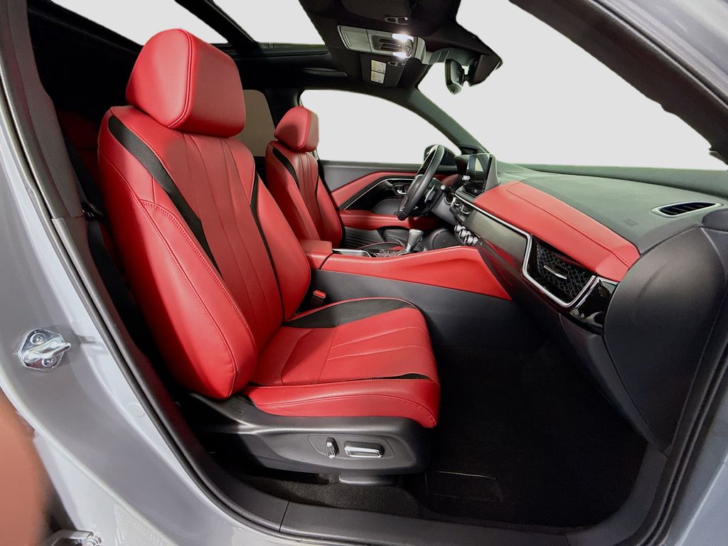 Thumbnail: 2025 Acura ADX - 21