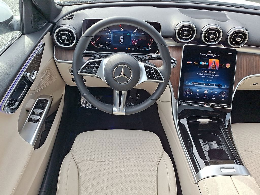 Thumbnail: 2025 Mercedes-Benz C-Class - 8