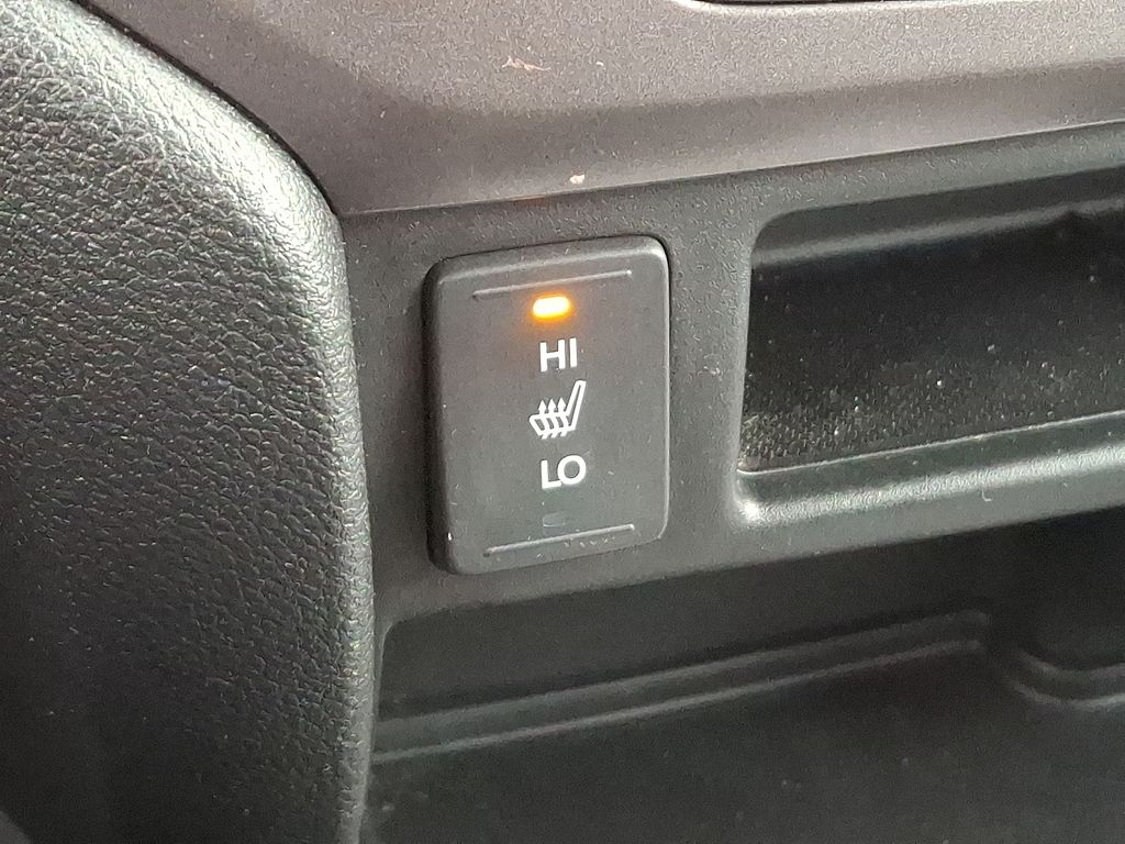 Thumbnail: 2016 Honda Pilot - 26