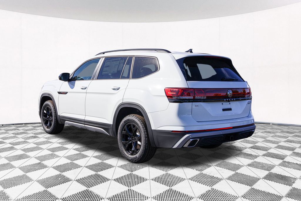 2024 Volkswagen Atlas 2.0T Peak Edition SE w/Technology 11