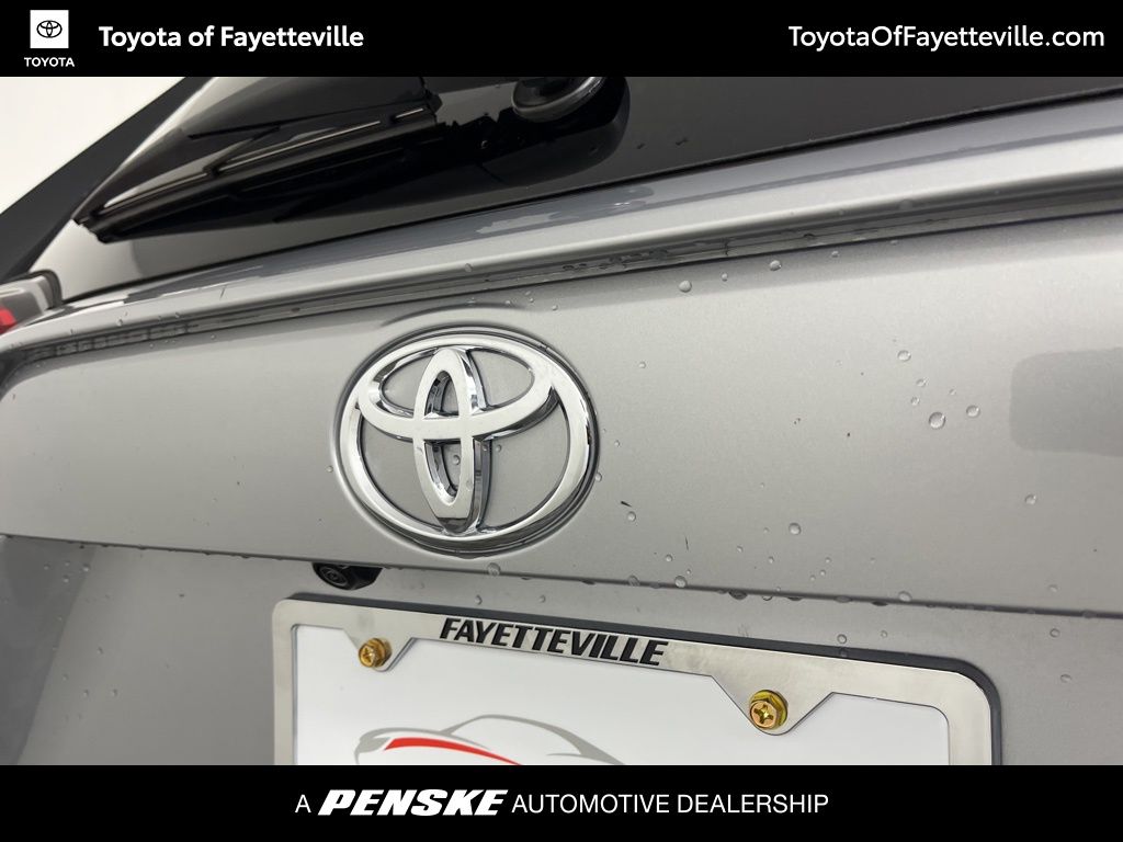 Thumbnail: 2025 Toyota RAV4 - 17