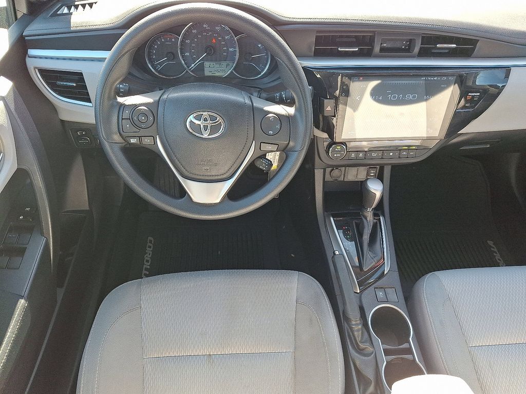Thumbnail: 2016 Toyota Corolla - 11