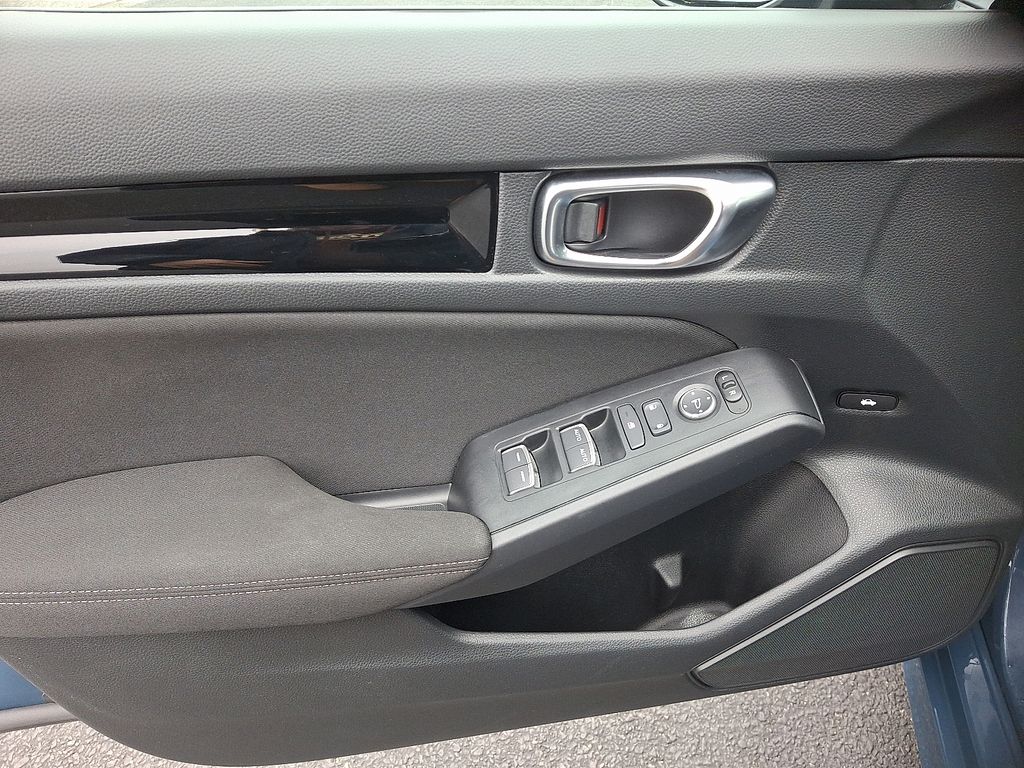 Thumbnail: 2025 Honda Civic - 12