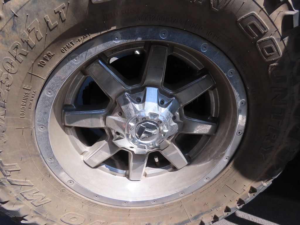 Thumbnail: 2014 Jeep Wrangler - 15