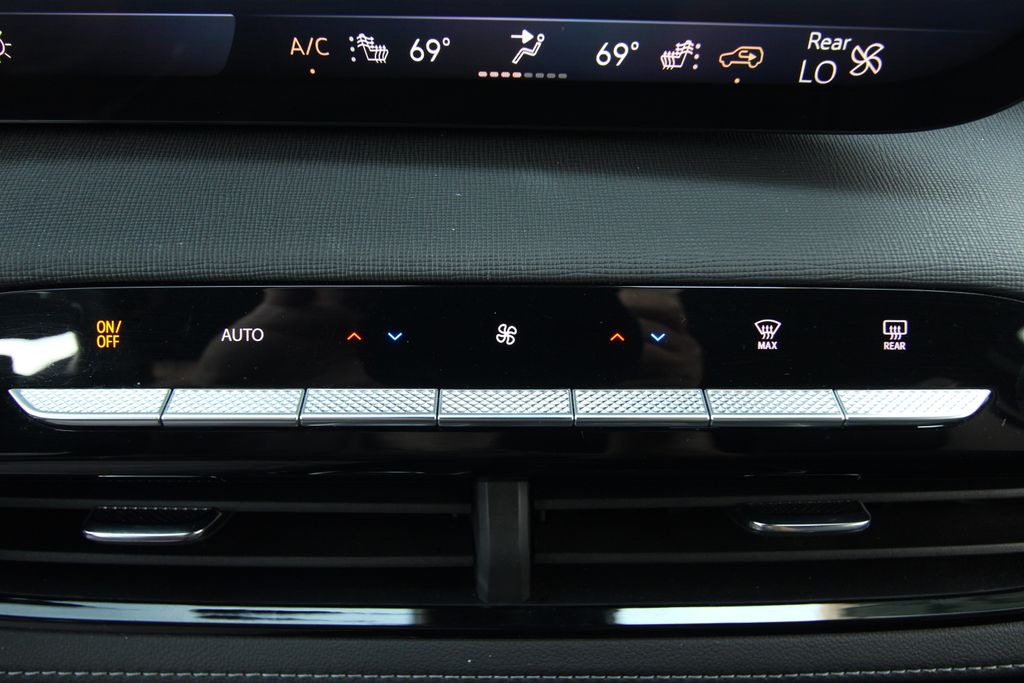 Used 2025 Buick Enclave SUV