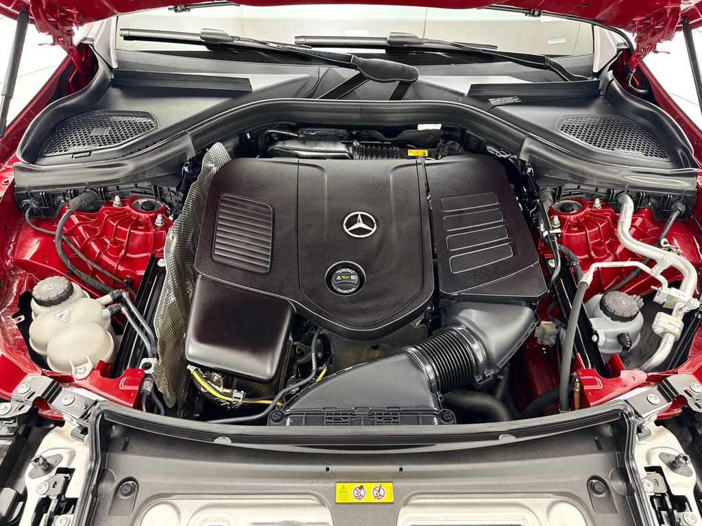 Thumbnail: 2026 Mercedes-Benz GLC - 28