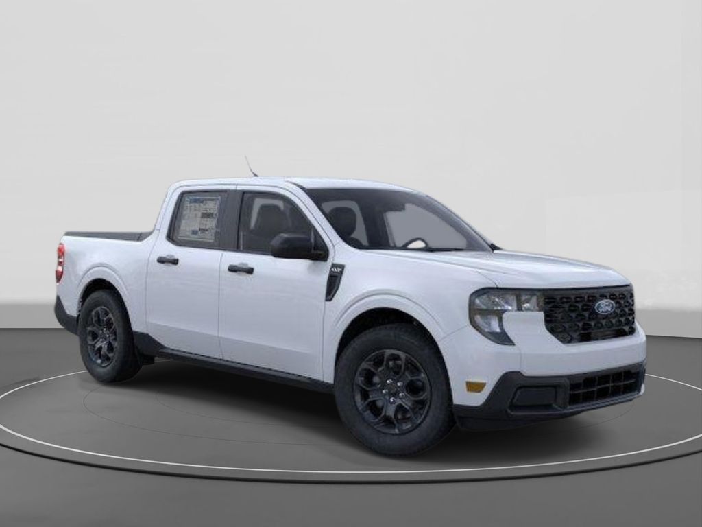 New 2026 Ford Maverick XLT 4D Crew Cab