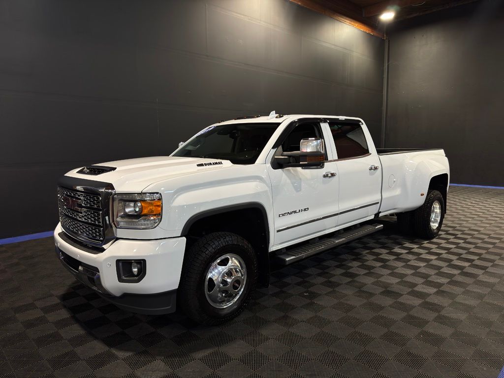 Summit White 2019 GMC Sierra 3500HD Pickup Truck Four-Wheel Drive 6-Speed Automatic