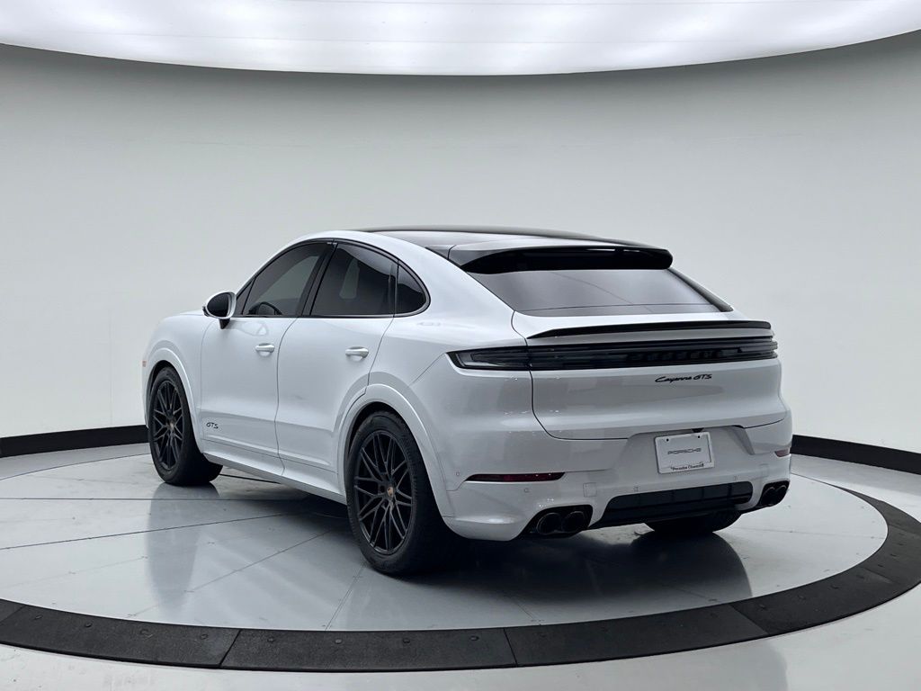 2025 Porsche   3