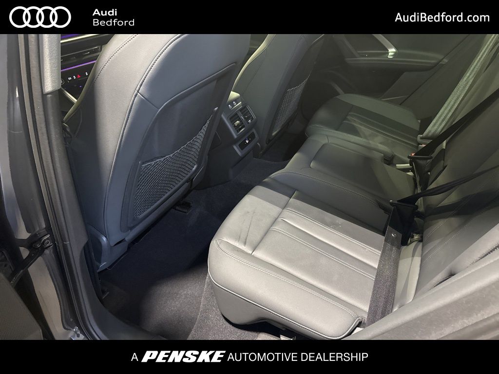 Thumbnail: 2025 Audi Q5 - 18