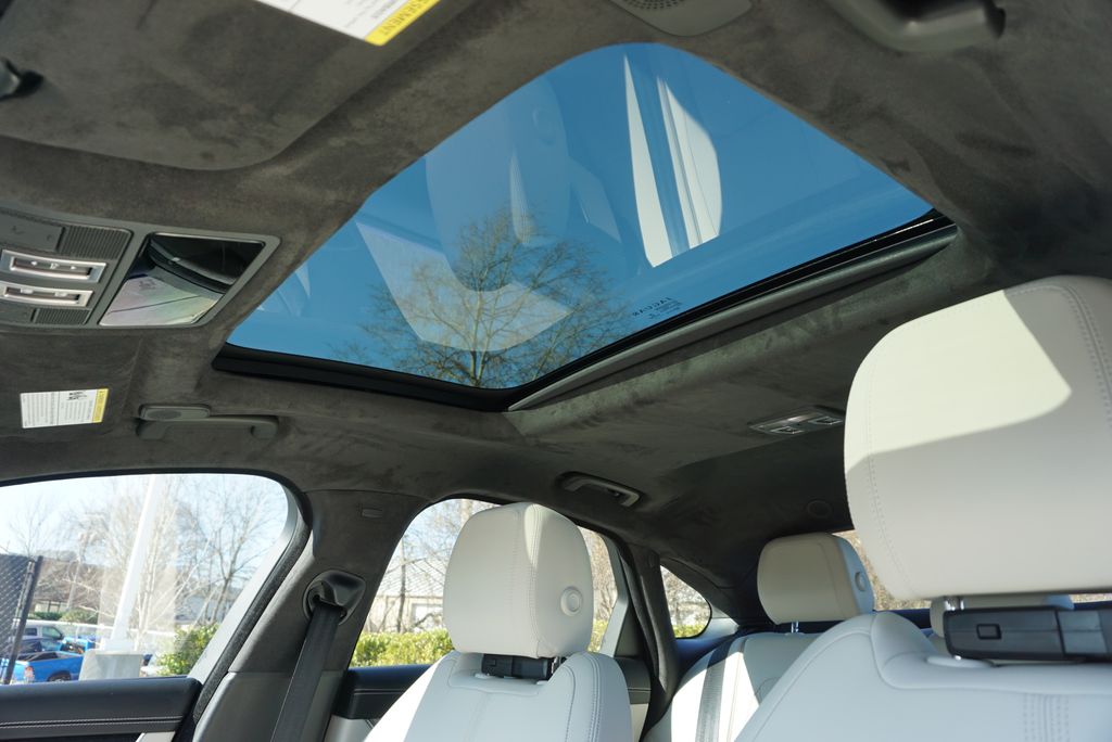 Thumbnail: 2024 Jaguar XF - 12