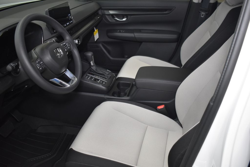 2025 Honda CR-V LX 19