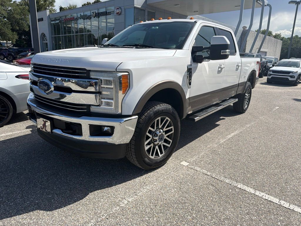  2018 Ford F-250 Super Duty Lariat Crew Cab 4WD   