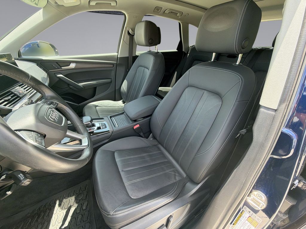 Thumbnail: 2021 Audi Q5 - 30