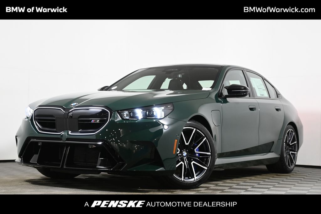 Thumbnail: 2026 BMW M5 - 1
