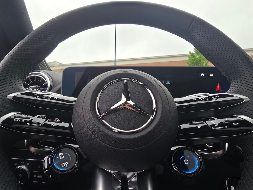 New 2026 White Mercedes-Benz GLA 35 AMG® image 28