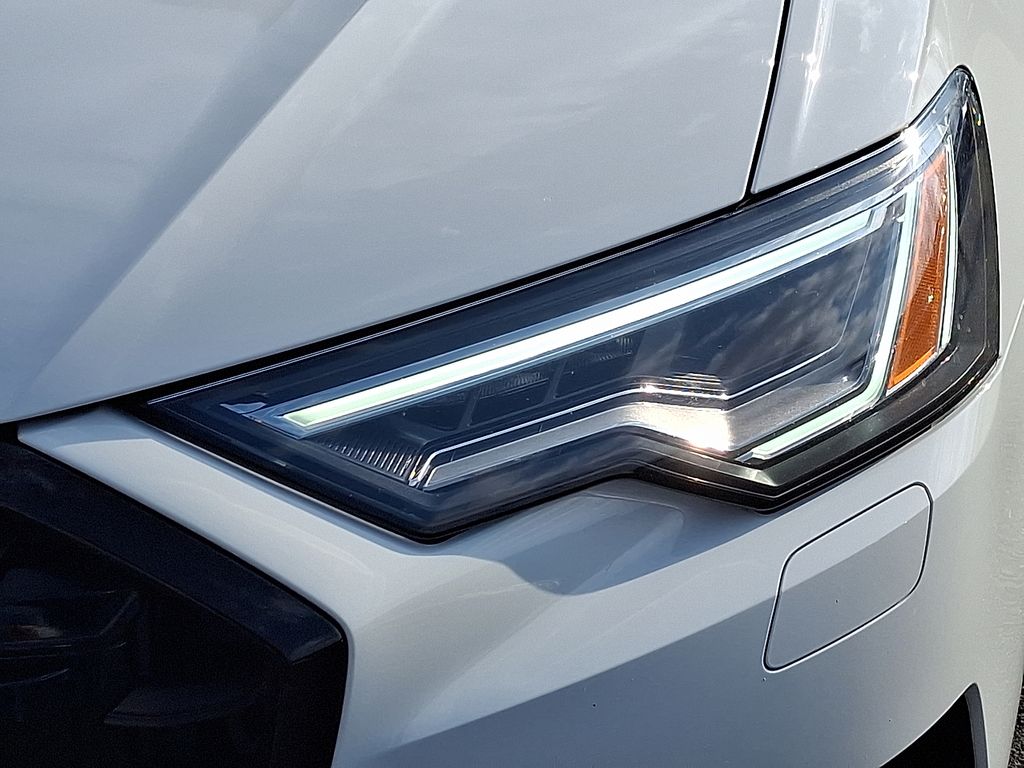 Thumbnail: 2025 Audi A6 - 9