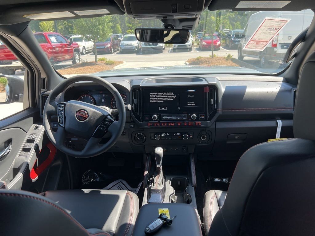 2025 Boulder Gray Pearl Nissan Frontier PRO-4X 4X4 Truck
