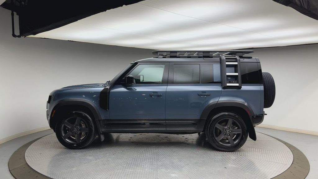 Thumbnail: 2023 Land Rover Defender - 5