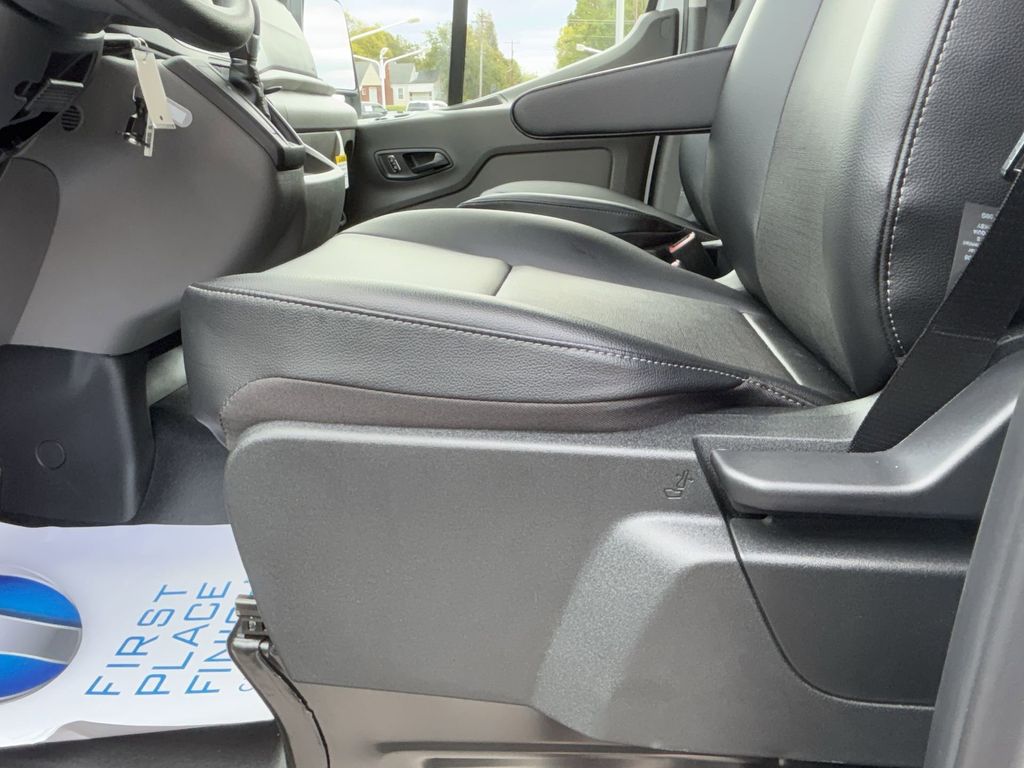 New 2025 Oxford White Ford Cargo Van image 14