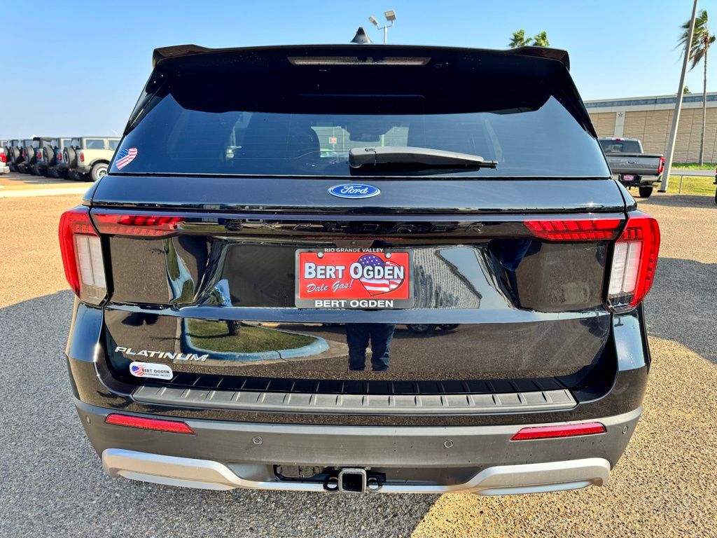 New 2026 Black Ford Platinum image 7