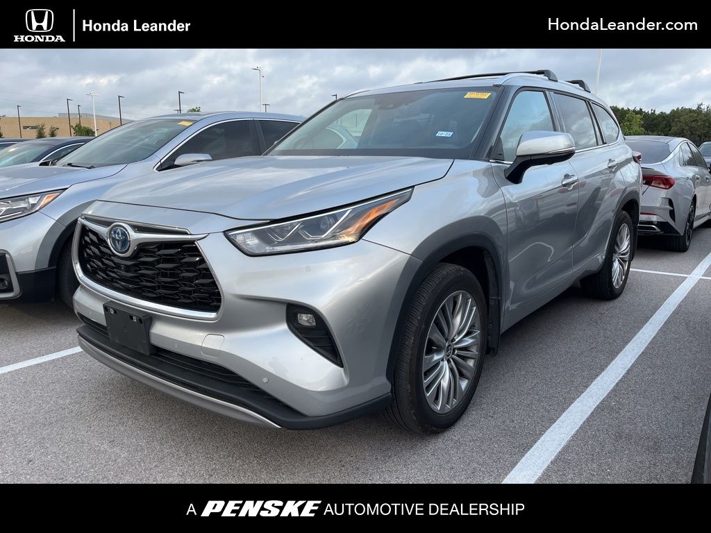 Thumbnail: 2024 Toyota Highlander - 1