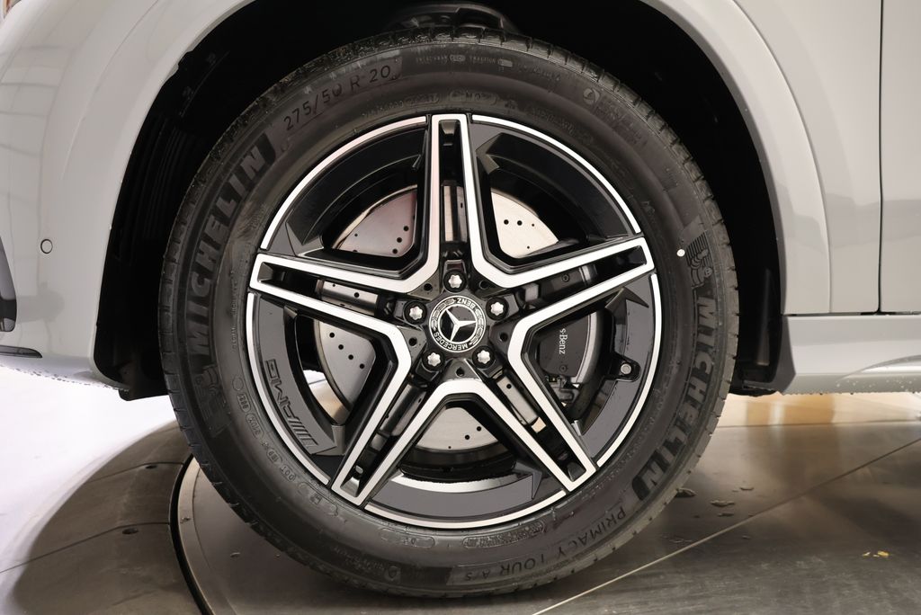 Thumbnail: 2026 Mercedes-Benz GLE - 11