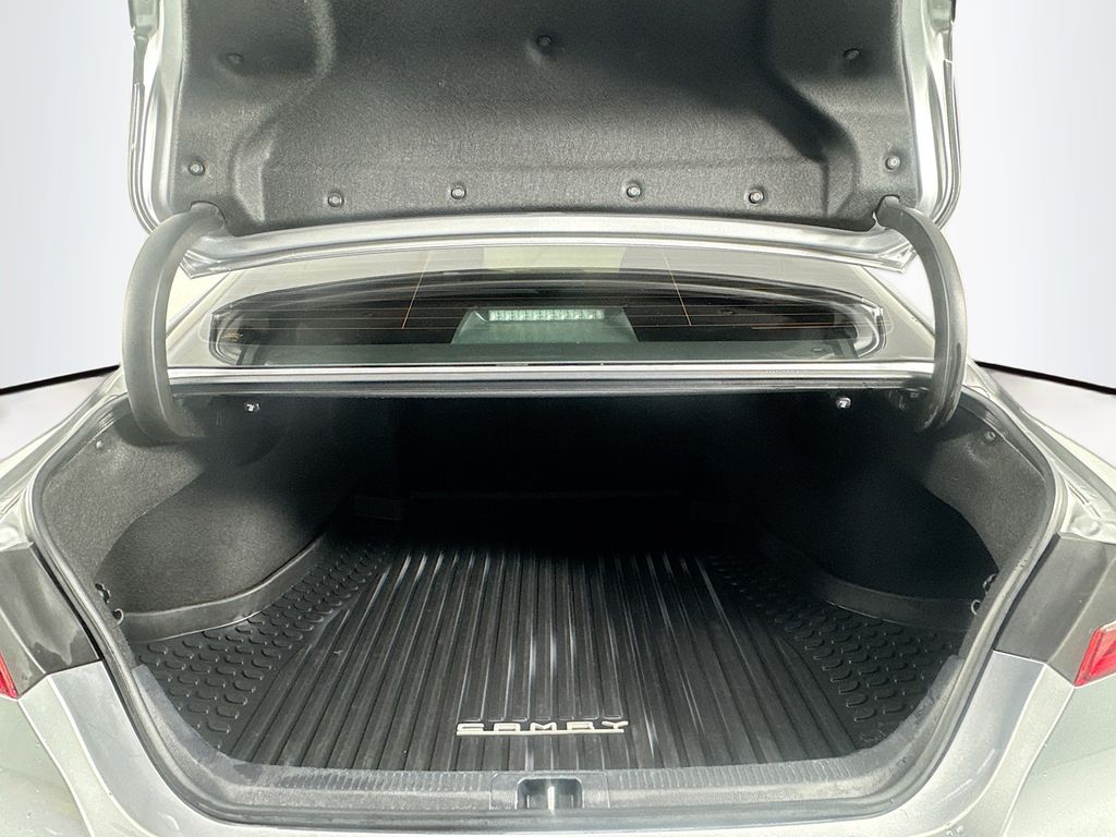 Used Car 2022 Toyota Camry Hybrid  Le For Sale Under $25,000 In Austin, Texas